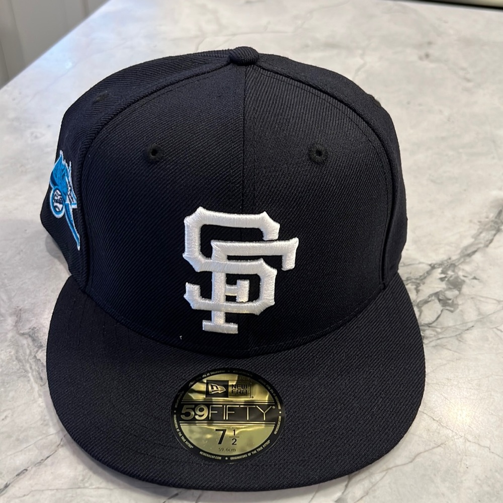 New Era fitted SF Giants hat size 7 1/2